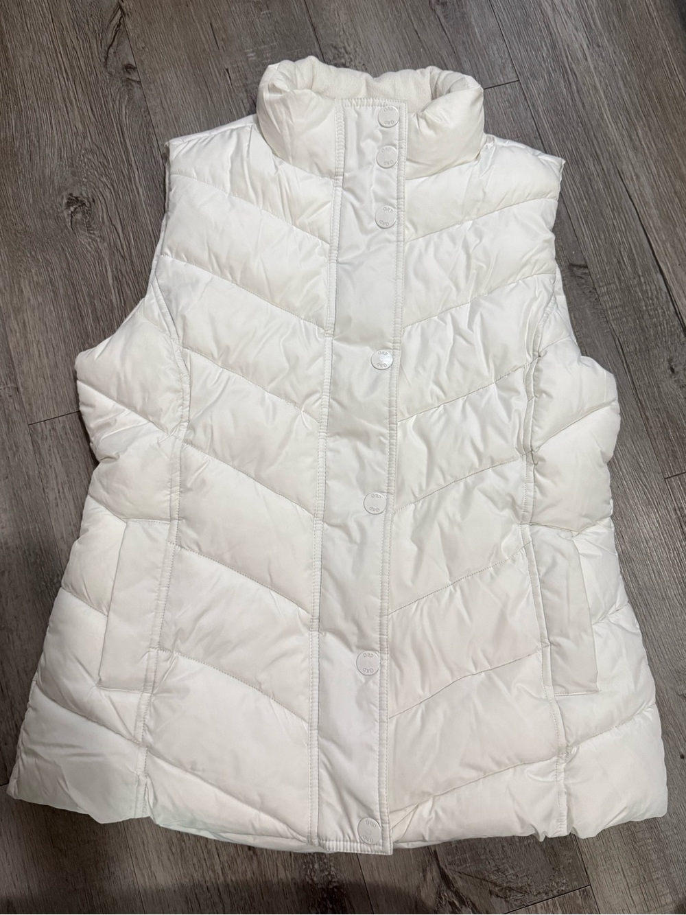GAP Cream Quilted Puffer Vest